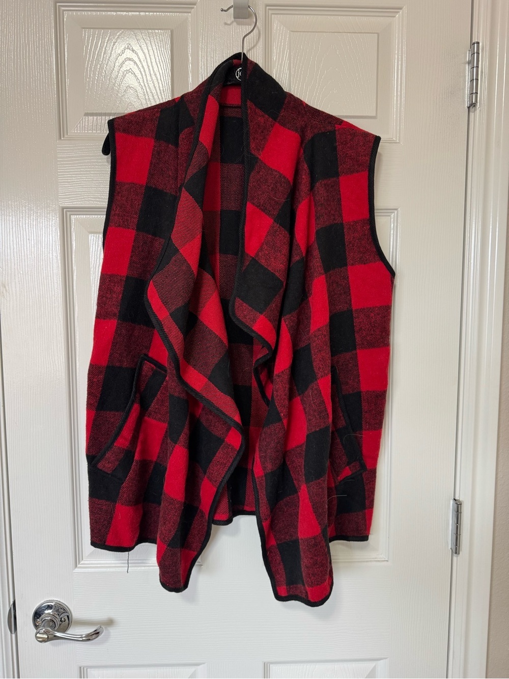 Red and Black Buffalo Plaid Draped Vest Women’s Large